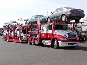 Read more about the article A Guide to Hassle-Free Vehicle Transport: Tips and Tricks
